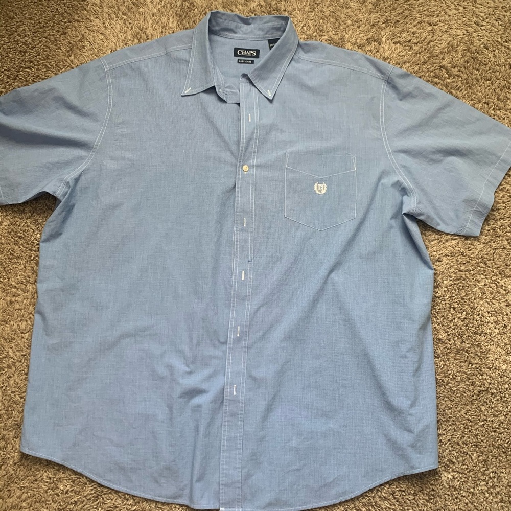 Chaps shortsleeved men’s easy care shirt